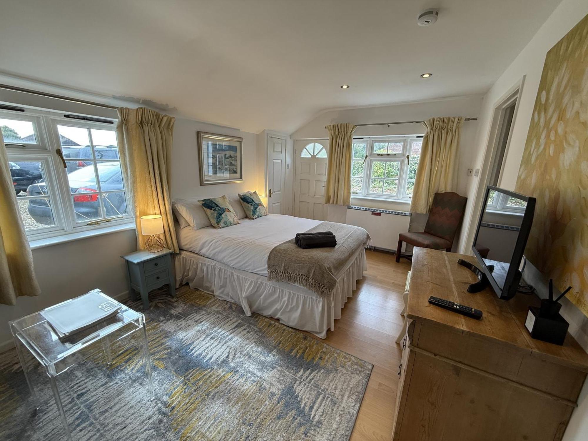 Private Entry Guesthouse Hideaway Hordle Eksteriør bilde